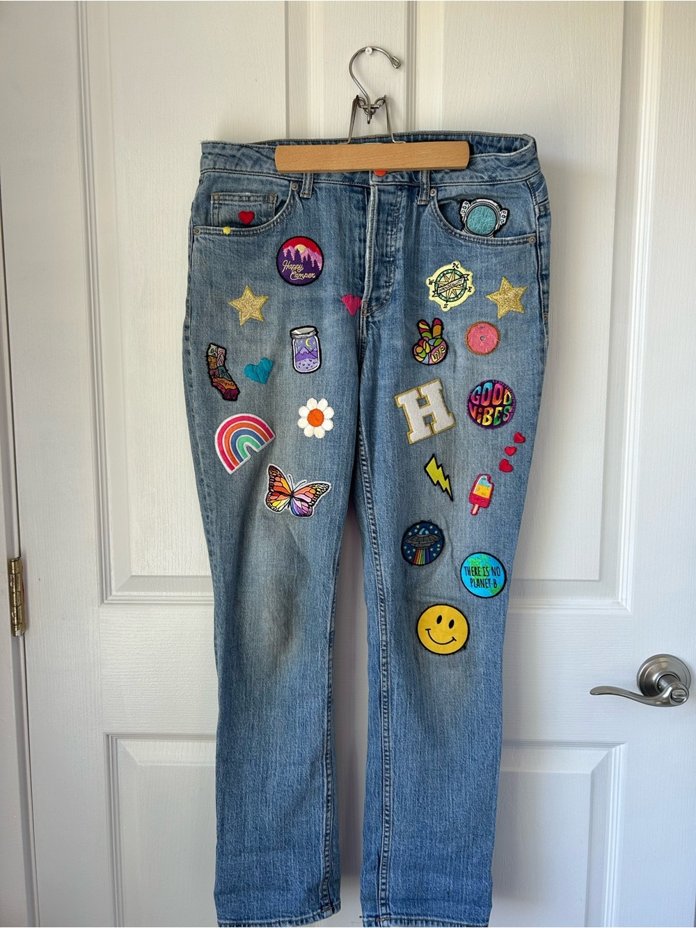 H&M Blue Denim Straight-Leg Jeans with Colorful Patchwork